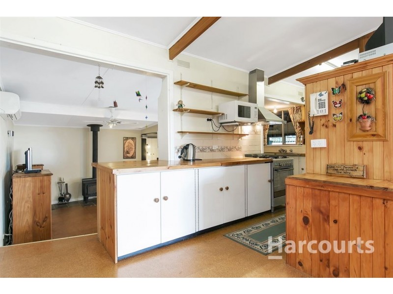 27 Acland Street, Blanchetown SA 5357