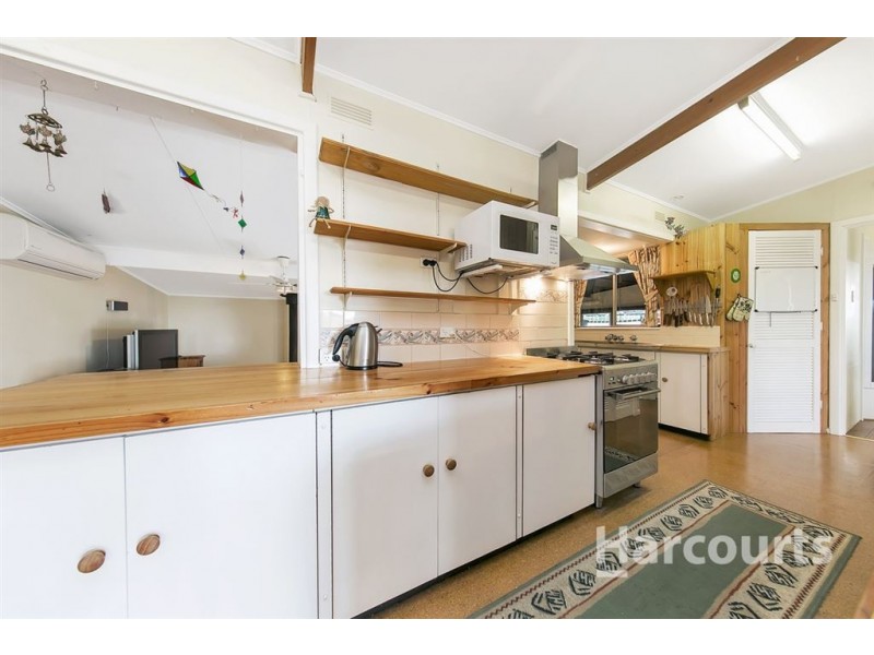 27 Acland Street, Blanchetown SA 5357