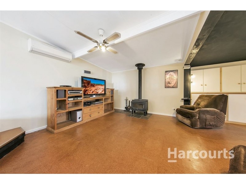 27 Acland Street, Blanchetown SA 5357