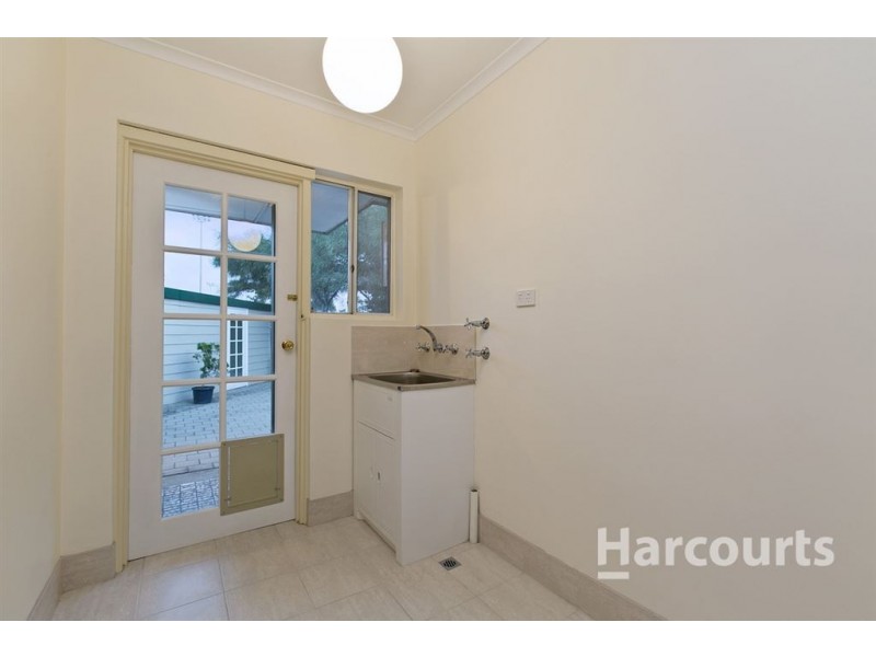 14 Marinna Court, West Lakes SA 5021