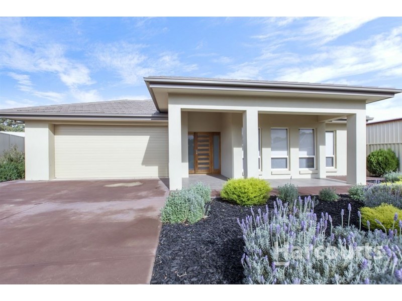 4 Clyde Court, Greenock SA 5360