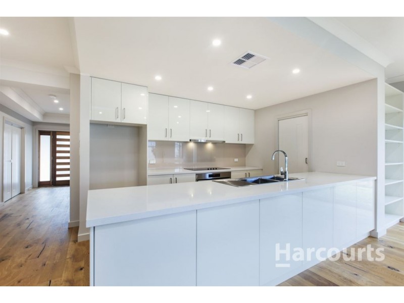 4 Clyde Court, Greenock SA 5360