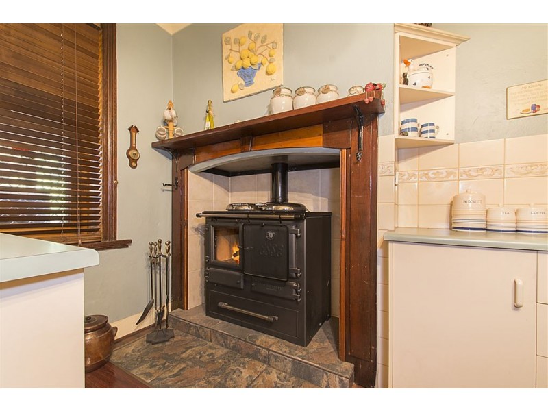 5 Pine Ave, Eudunda SA 5374