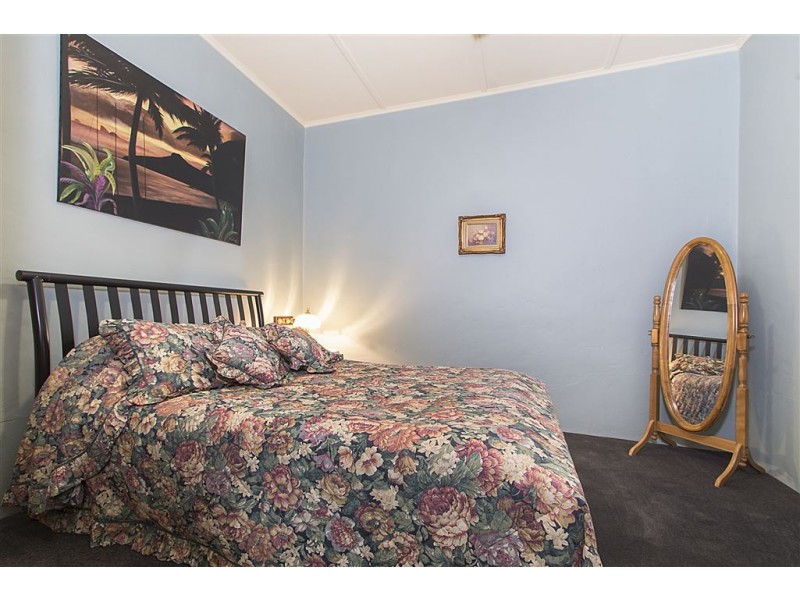 5 Pine Ave, Eudunda SA 5374