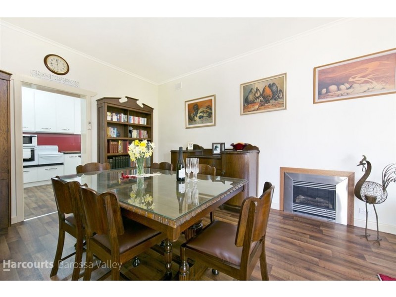 27 Railway Terrace, Nuriootpa SA 5355