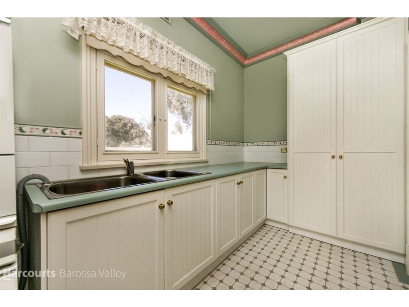 655 Light Pass Road, Angaston SA 5353