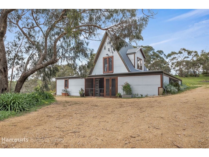 263 Warren Road, Williamstown SA 5351
