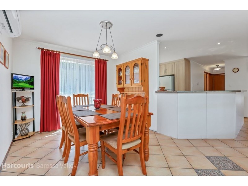 15 Robert Rankine Road, Williamstown SA 5351