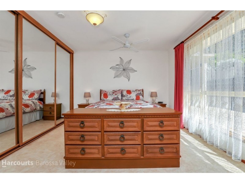 15 Robert Rankine Road, Williamstown SA 5351