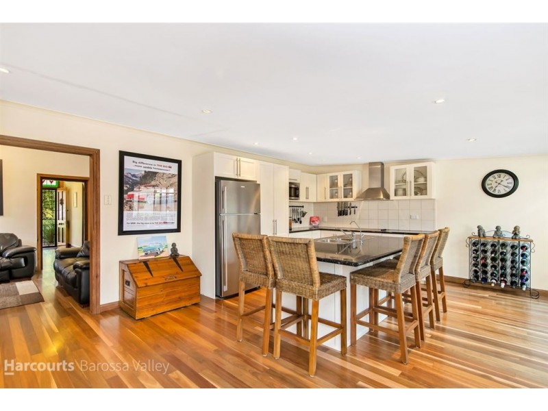 33 Fourth Street, Gawler South SA 5118