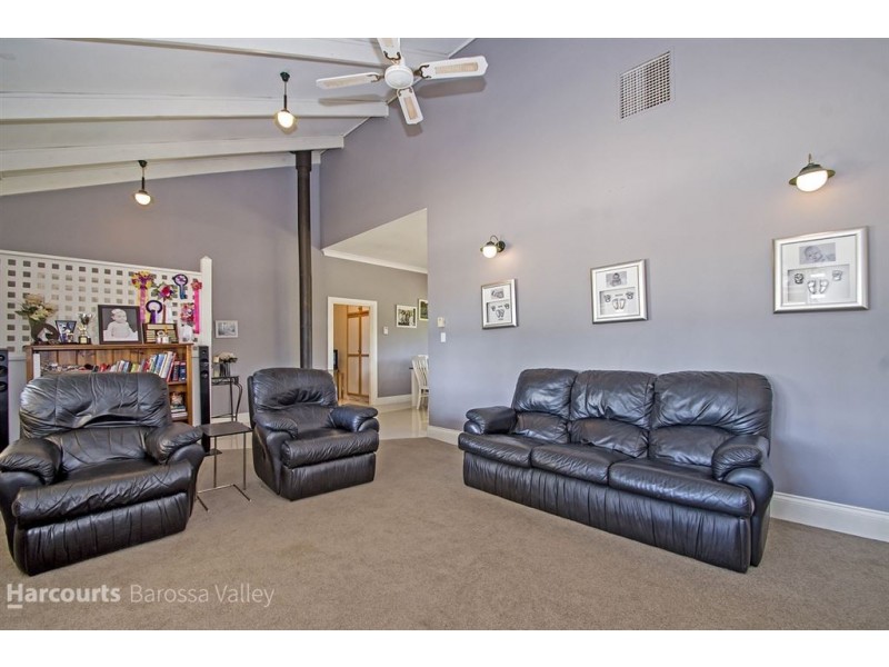 21 Louisa Road, Lewiston SA 5501