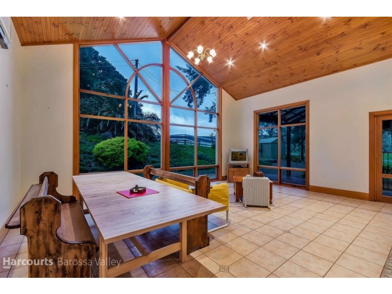 355 Basil Roeslers Road, Flaxman Valley SA 5235