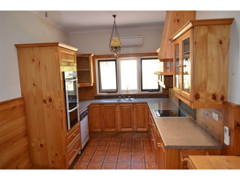 355 Basil Roeslers Road, Flaxman Valley SA 5235