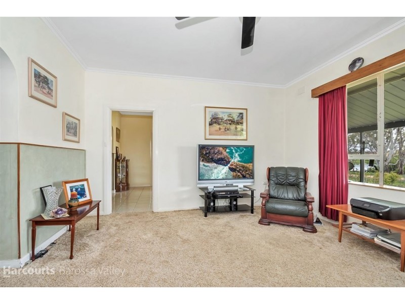 12 Murray Terrace, Cowirra SA 5238
