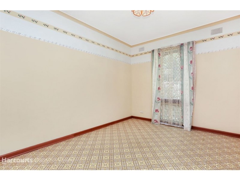 28 Krieg Road, Evanston Park SA 5116