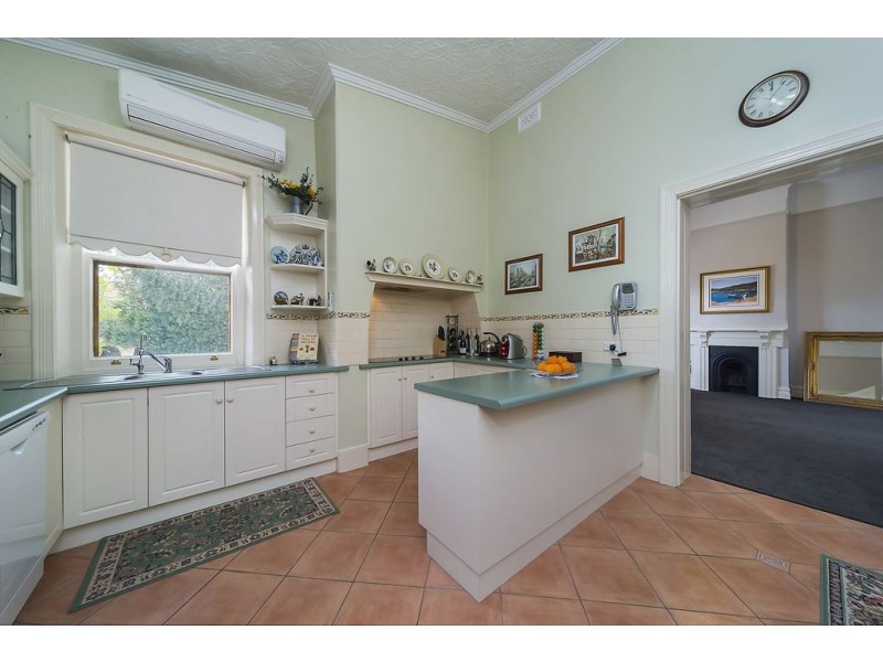 16 Hill Street, Hamley Bridge SA 5401