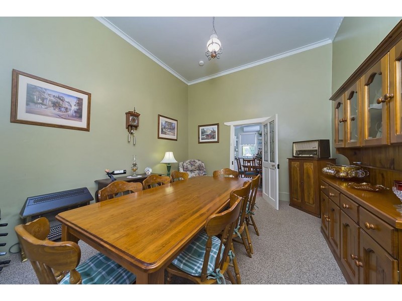 16 Hill Street, Hamley Bridge SA 5401