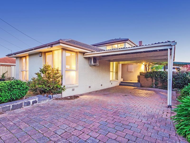 49 Moffatt Crescent, Hoppers Crossing VIC 3029
