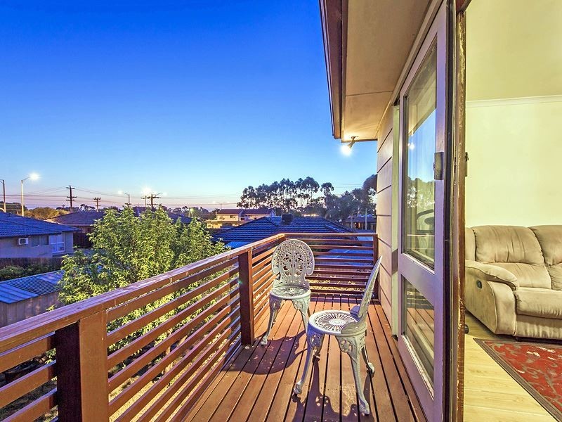 49 Moffatt Crescent, Hoppers Crossing VIC 3029