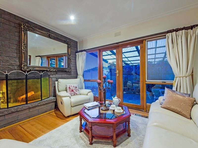49 Moffatt Crescent, Hoppers Crossing VIC 3029