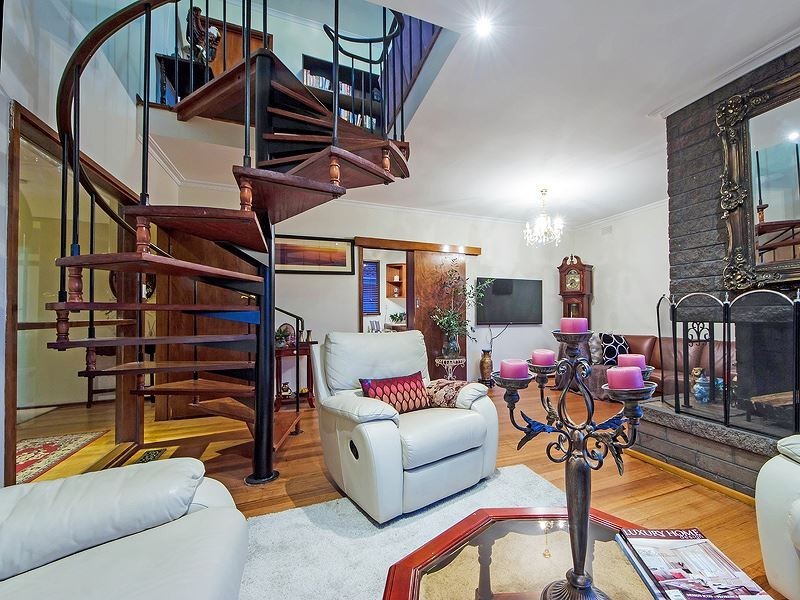 49 Moffatt Crescent, Hoppers Crossing VIC 3029