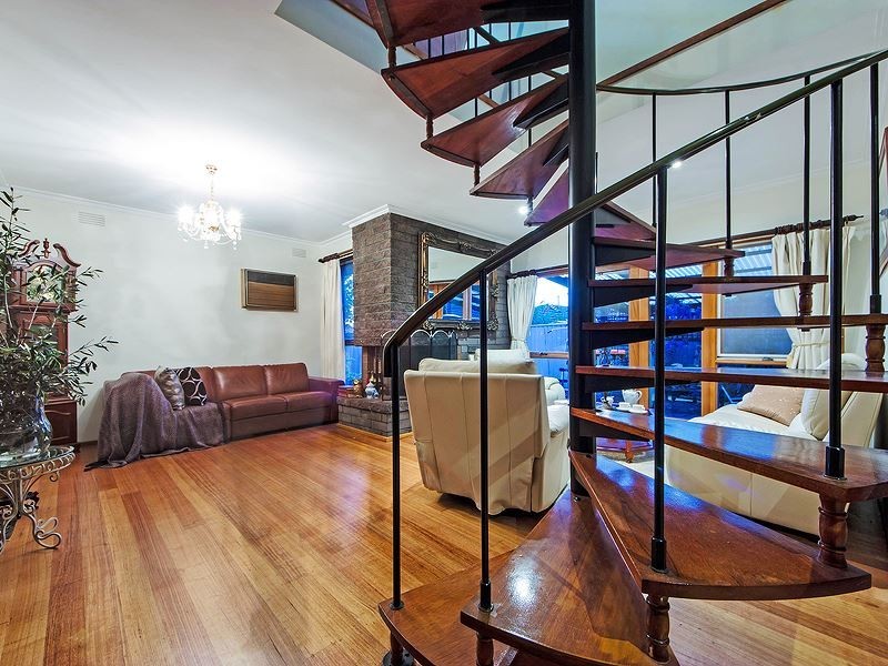 49 Moffatt Crescent, Hoppers Crossing VIC 3029