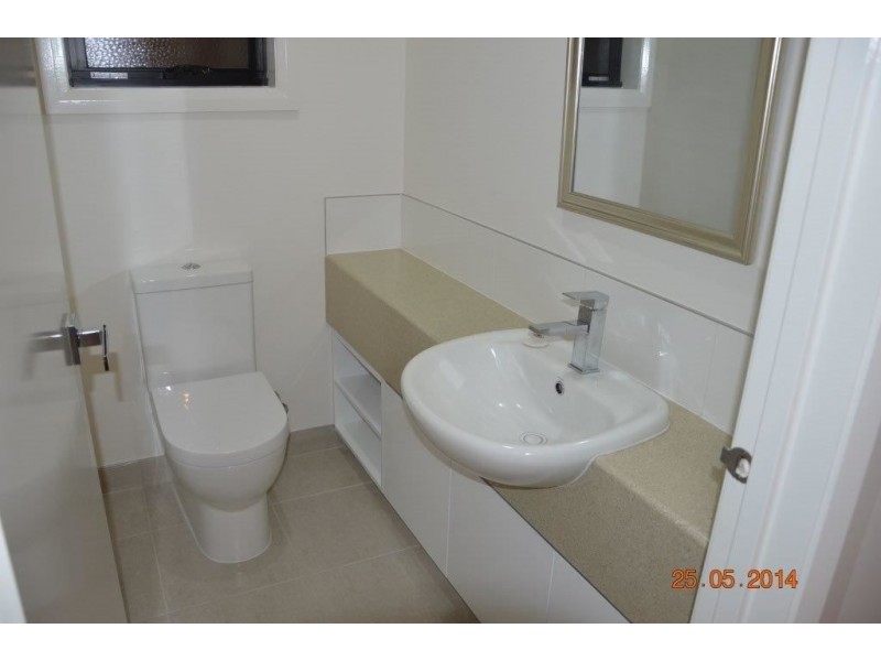 36 Bushlark Crescent, Williams Landing VIC 3027