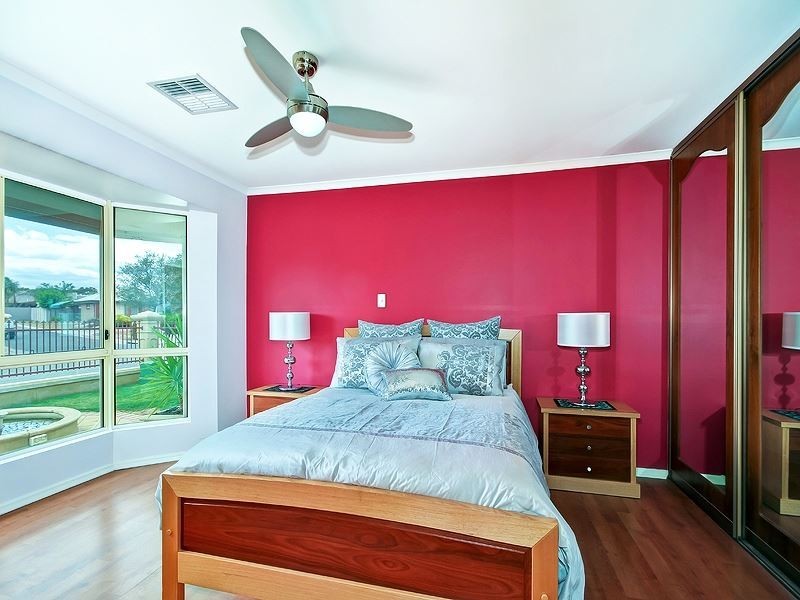 6 Seafarer Court, Seaford Rise SA 5169