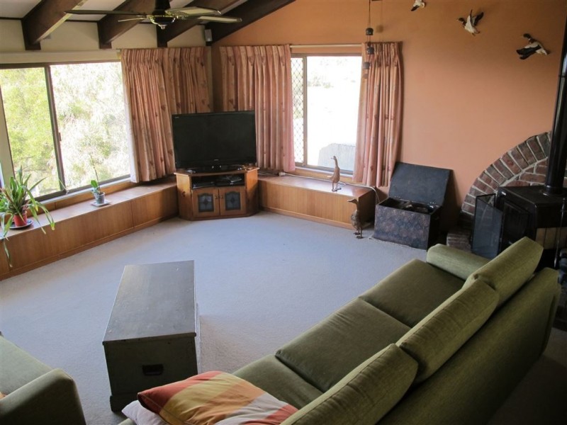 85 Bangor Road, Willunga SA 5172