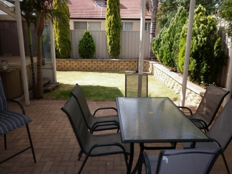 23 Grand Boulevard, Seaford Rise SA 5169