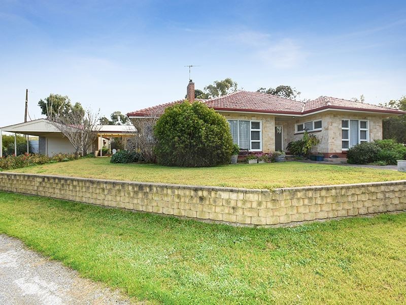 17 Arthur Road, Mount Compass SA 5210