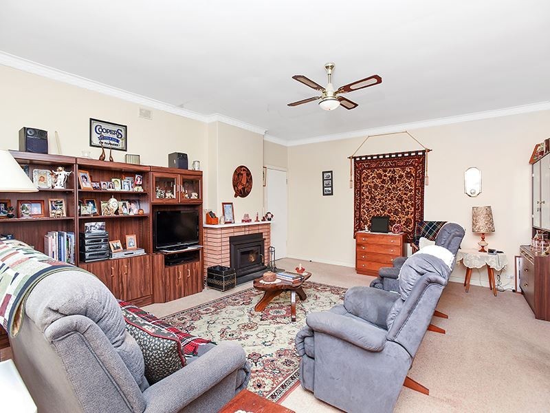 17 Arthur Road, Mount Compass SA 5210