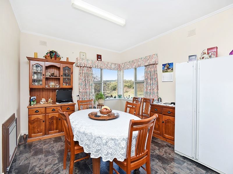 17 Arthur Road, Mount Compass SA 5210