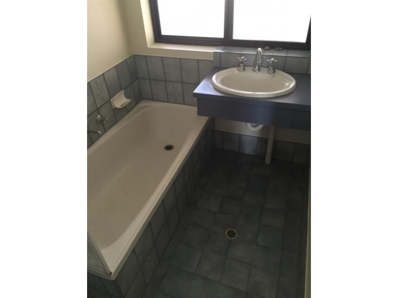 9 Trim Crescent, Old Noarlunga SA 5168