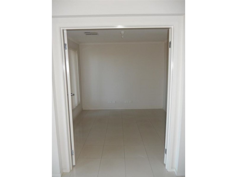 7 Kestrel Circuit, Seaford Rise SA 5169