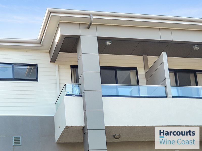 10/2 Grey Box Avenue, Noarlunga Centre SA 5168