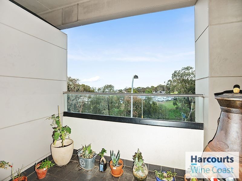 10/2 Grey Box Avenue, Noarlunga Centre SA 5168