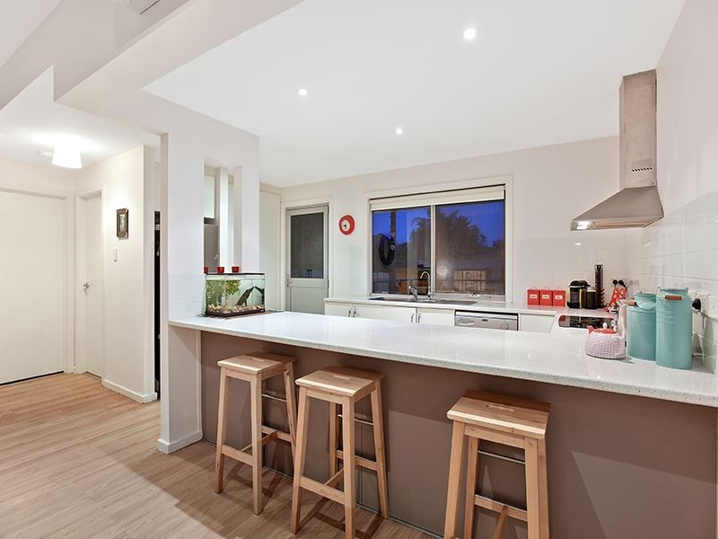 6 Dunstan Street, Aldinga Beach SA 5173