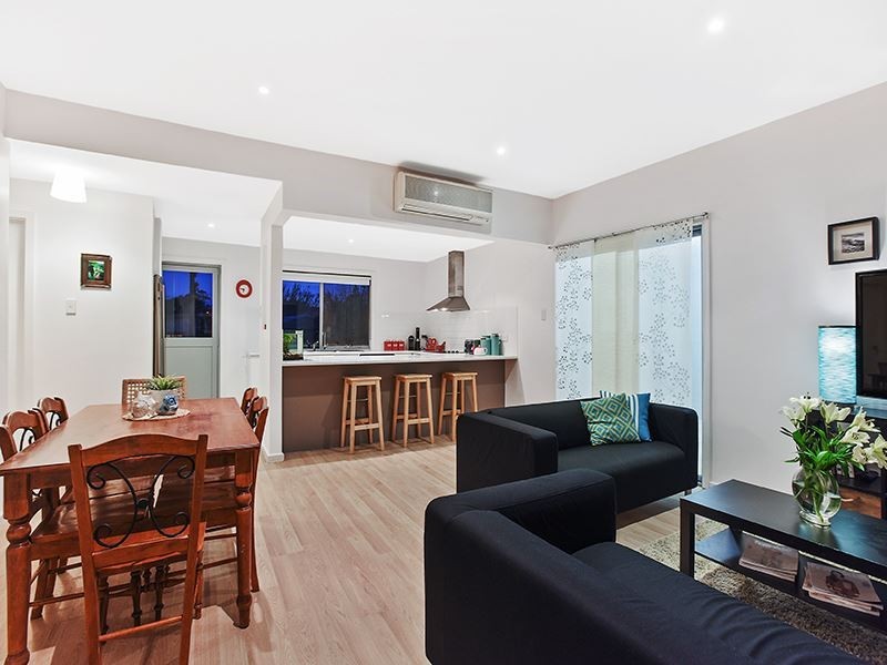 6 Dunstan Street, Aldinga Beach SA 5173