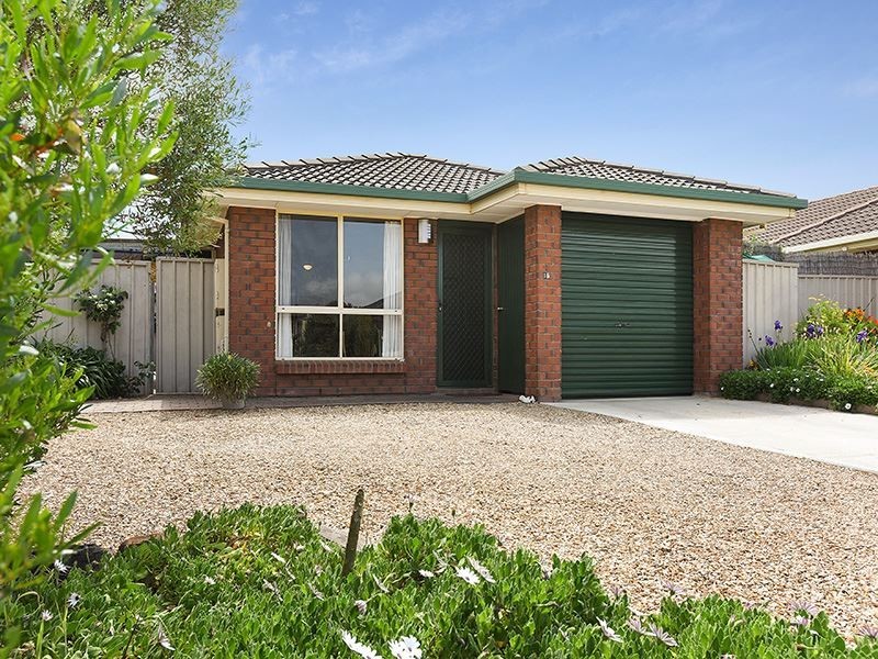 18 Greenlees Parade, Aldinga Beach SA 5173