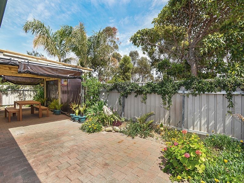 18 Greenlees Parade, Aldinga Beach SA 5173