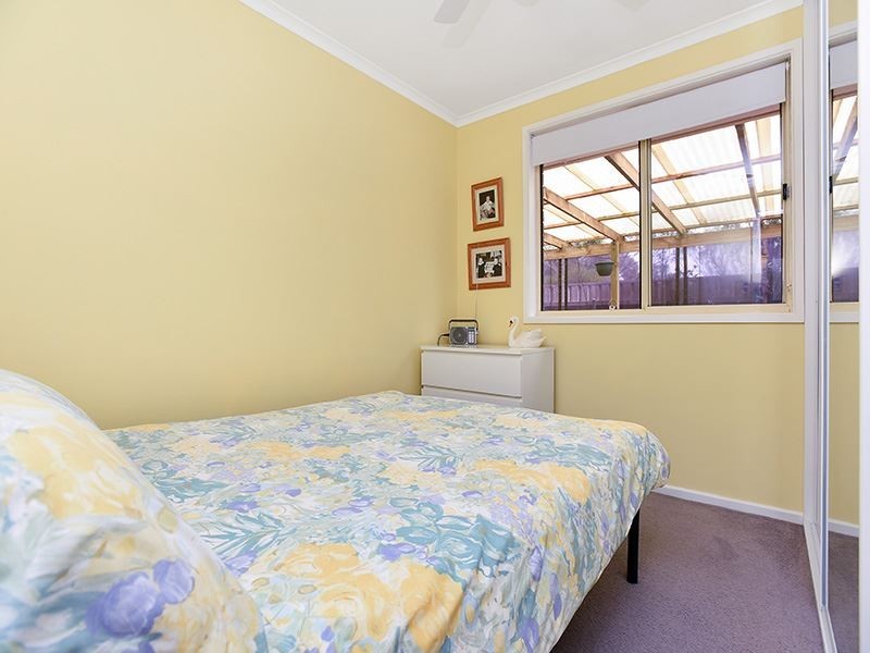 18 Greenlees Parade, Aldinga Beach SA 5173
