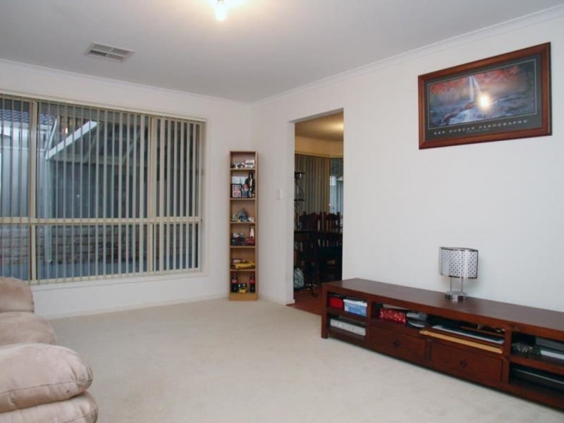 18 Edithburgh Avenue, Seaford Rise SA 5169