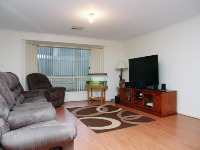 18 Edithburgh Avenue, Seaford Rise SA 5169