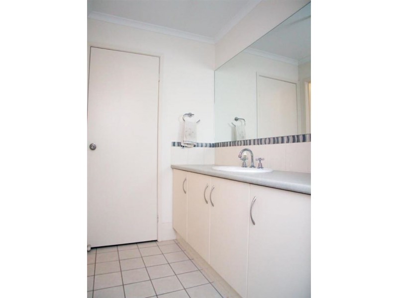 18 Edithburgh Avenue, Seaford Rise SA 5169