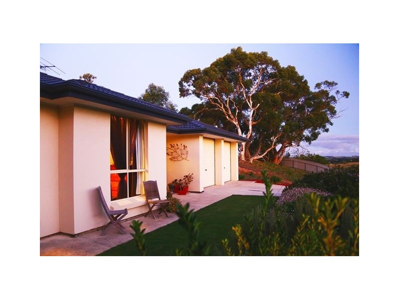 6 Eyre Court, Mount Compass SA 5210