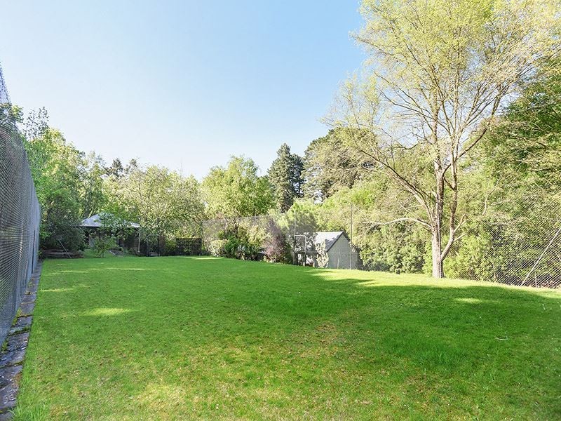 13 Gould Road, Stirling SA 5152