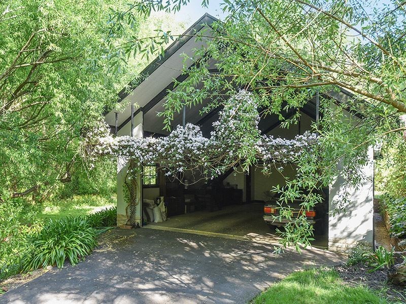 13 Gould Road, Stirling SA 5152