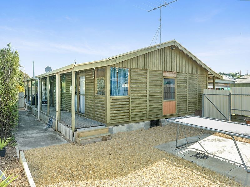 14 Waye Street, Mount Compass SA 5210