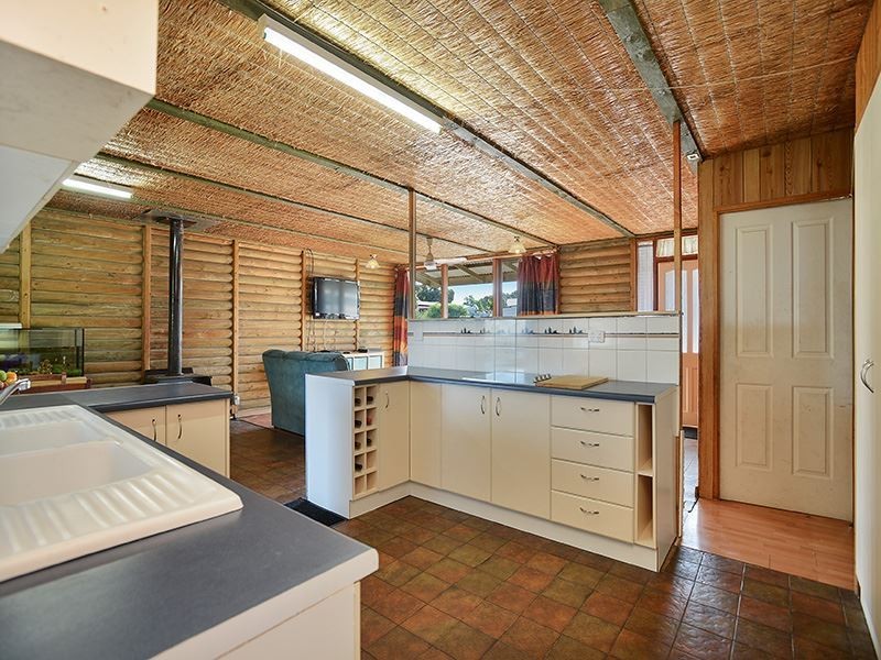 14 Waye Street, Mount Compass SA 5210